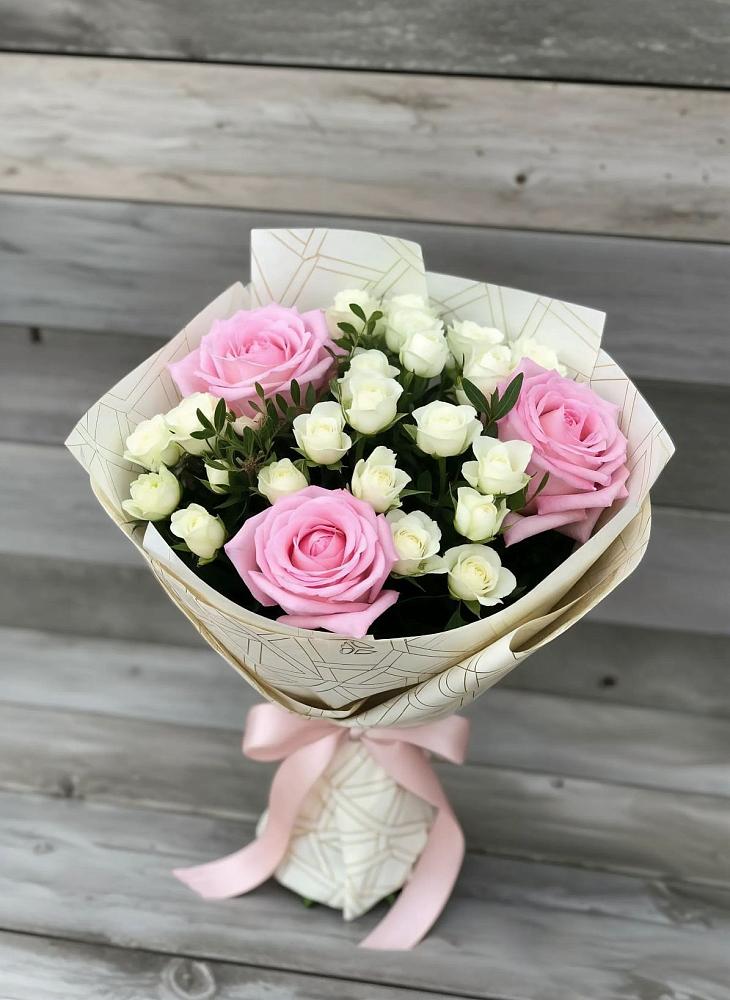 Букет цветов из: Розы в Мценске