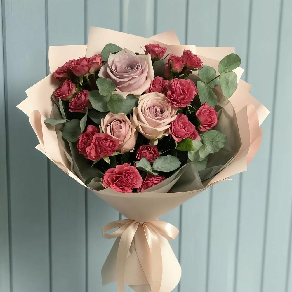 Букет цветов из: Гвоздики и Розы в Мценске