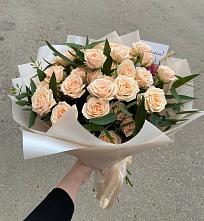 Букет Кремовые розы Латте в Мценске