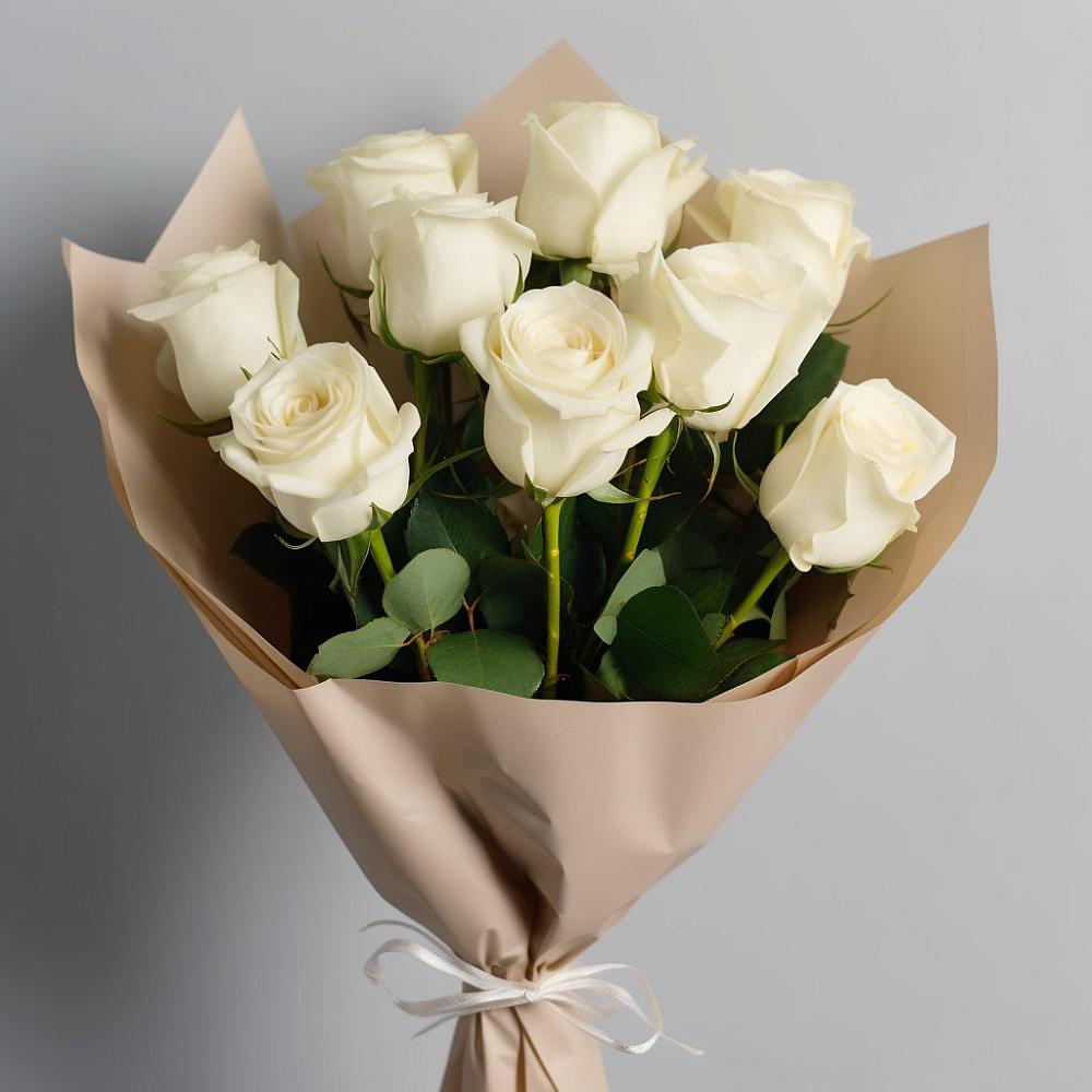 Букет 9 Белых роз Эдлесс Лав в Мценске