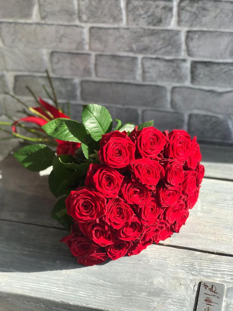 Букет Красные розы Фридом в Мценске