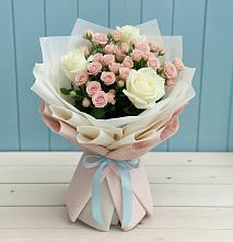 Букет цветов из:  Розы #REPLACE_PRED# Мценске