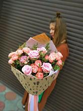 Букет цветов из:  Розы #REPLACE_PRED# Мценске