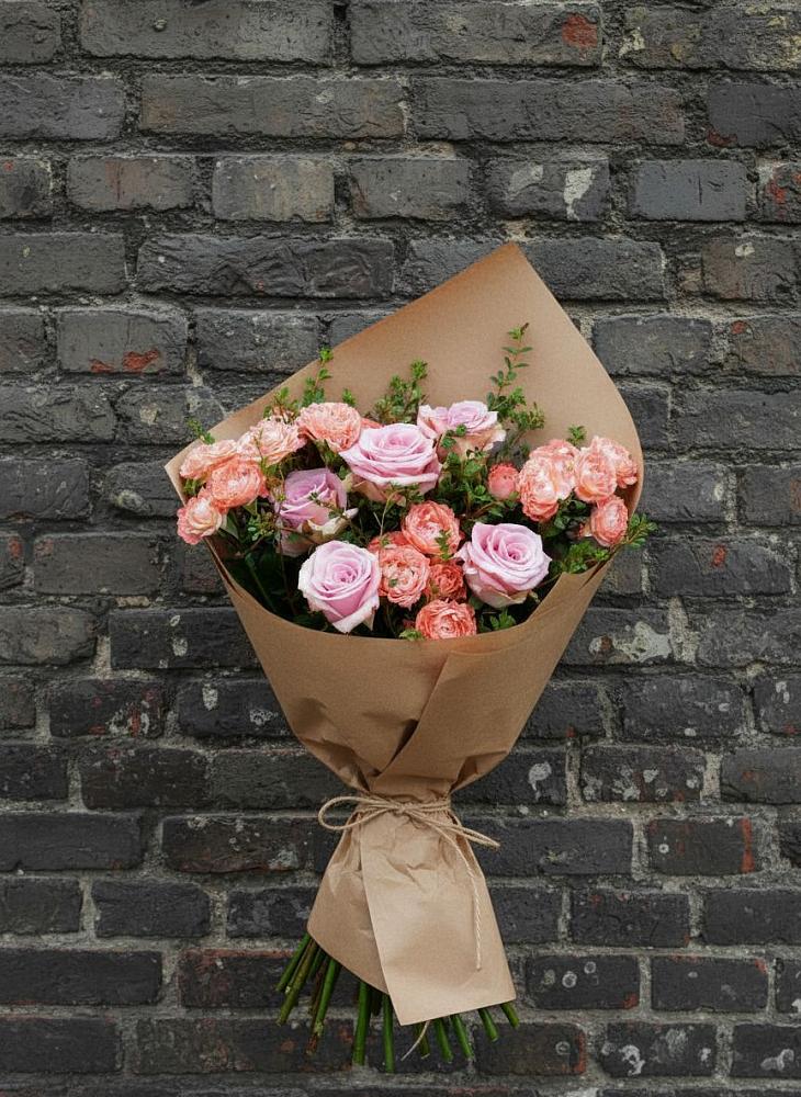 Букет цветов из: Розы в Мценске