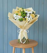 Букет цветов из:  Хризантемы и Розы в Мценске