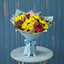Букет цветов из:  Альстромерии и Хризантемы в Мценске