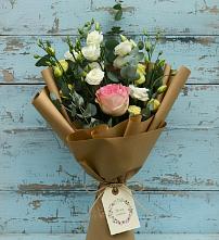 Букет цветов из:  Розы и Лизиантусы #REPLACE_PRED# Мценске