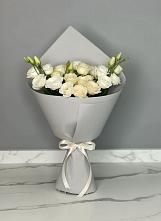 Букет цветов из:  Розы и Лизиантусы #REPLACE_PRED# Мценске